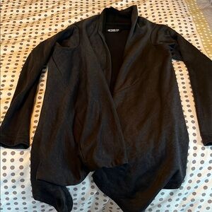 Arc’Teryx Women's Black cardigan